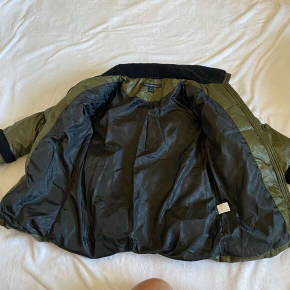 French Connection Puffer Jacket Coat Women's sz Medium Green/Black Faux Fur - Picture 8 of 16